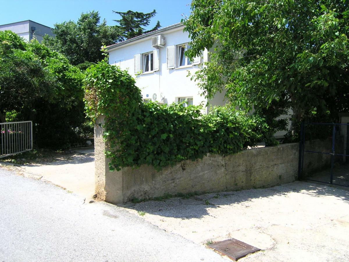 Apartment Danilo 克尔克 外观 照片
