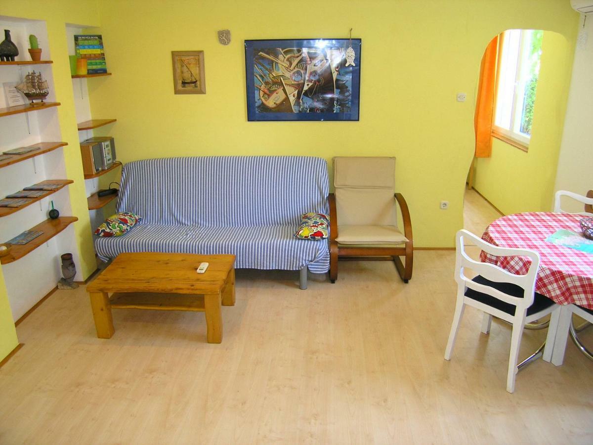 Apartment Danilo 克尔克 外观 照片