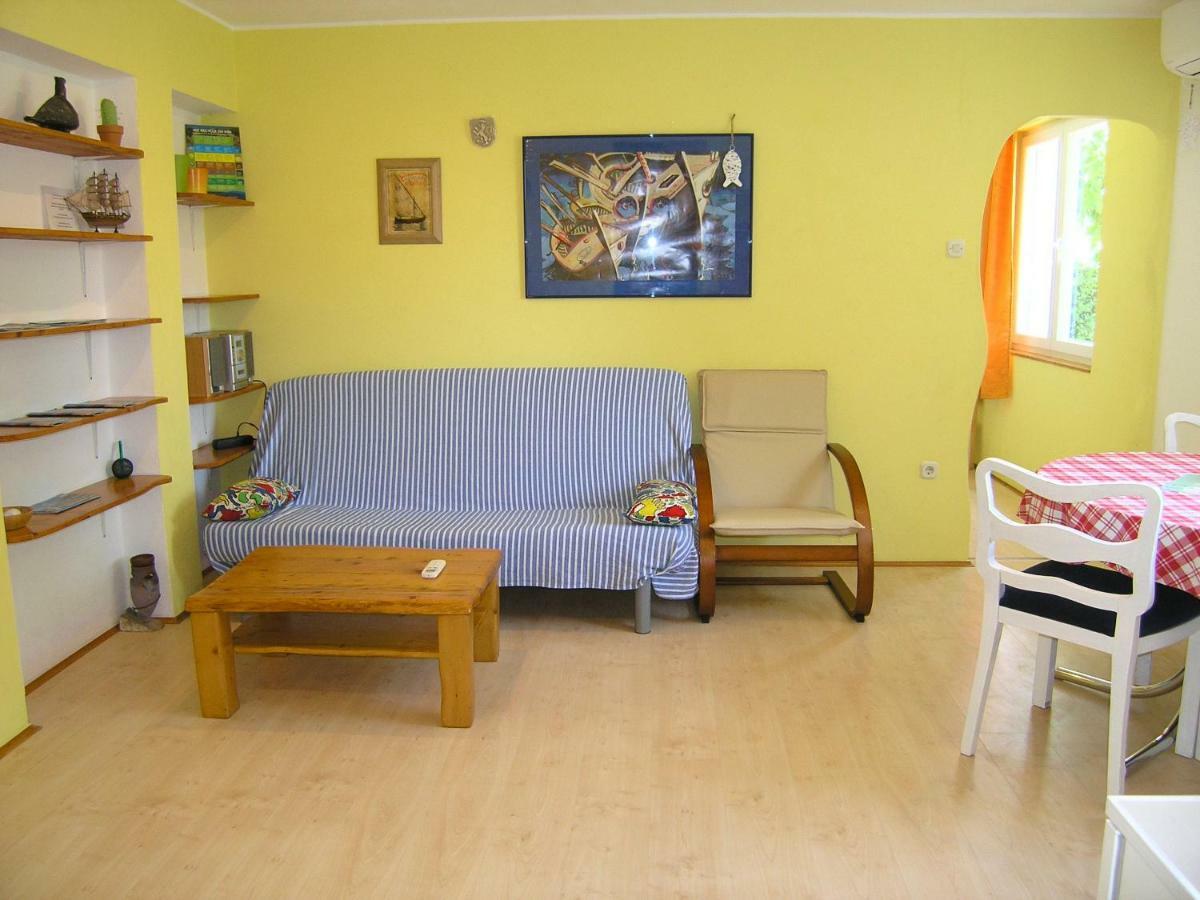 Apartment Danilo 克尔克 外观 照片